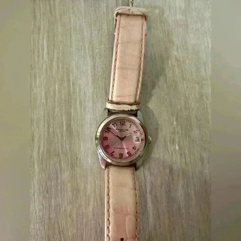 Kenneth Cole Diamond Watch Women Pave Silver Tone‎ Pink Leather Band